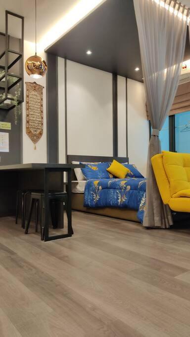 Hidayah Homestay Near Ukm And Ktm Station With High Speed Wifi - Pool & River View Банги Экстерьер фото